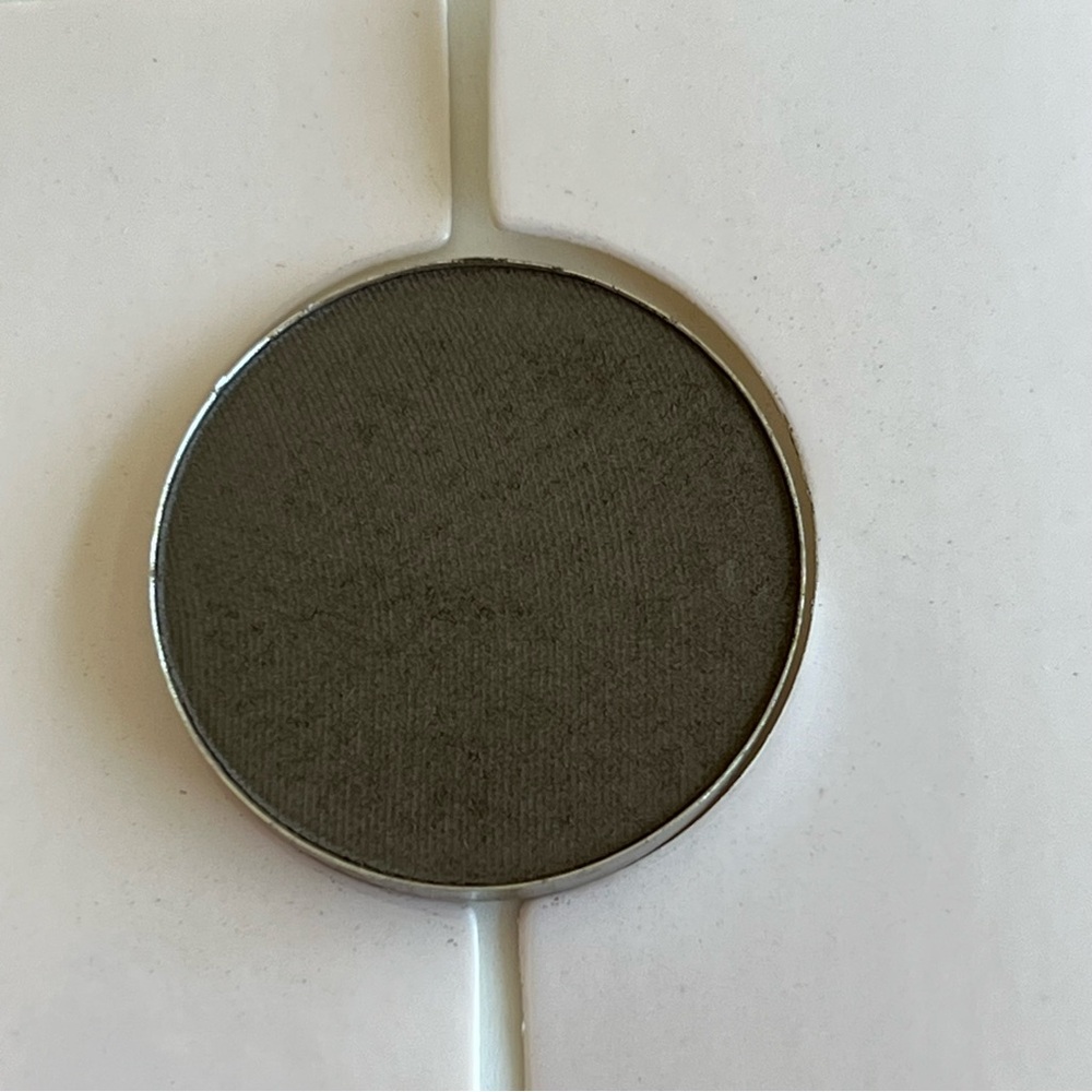 5 for $12 - Royal Fern Sydney Grace Single Eyeshadow